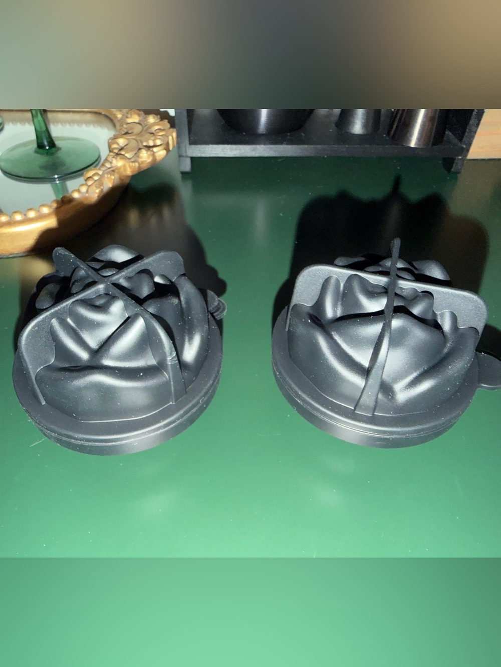 Set of 4 Four Roses Bourbon brand Rose-Shaped Ice Molds - Brand New